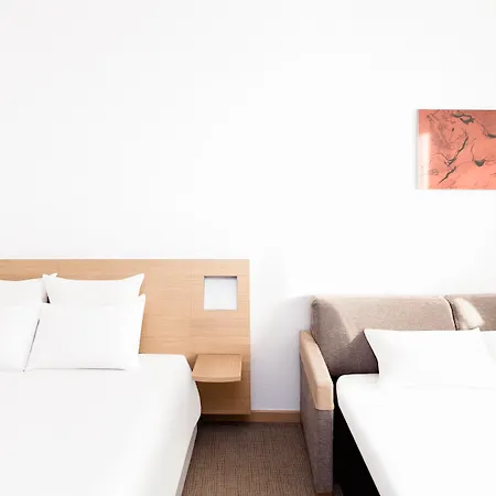 Novotel Paris Charles De Gaulle Airport 4*