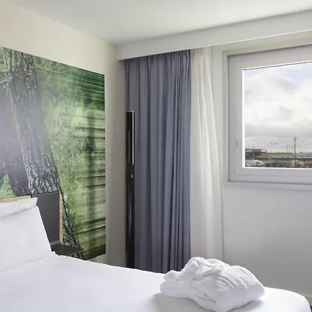 Hotel Novotel Paris Charles De Gaulle Airport