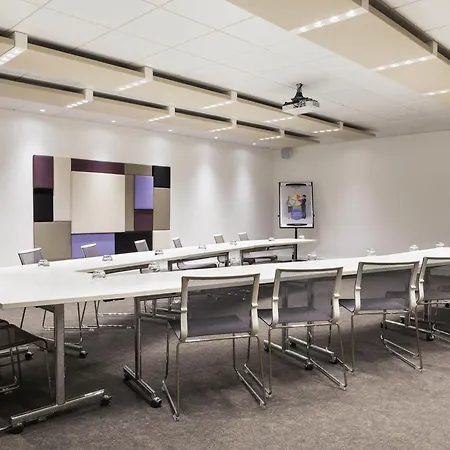 Novotel Paris Charles De Gaulle Airport 4*