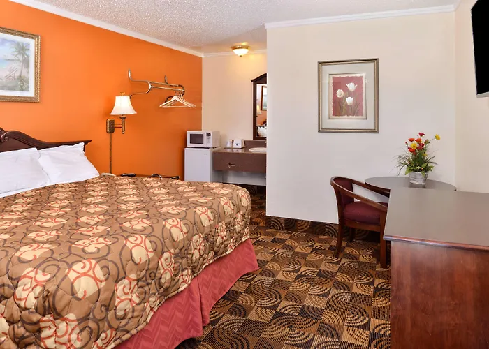 ノボテル パリ シャルル ド ゴール エアポート 4*