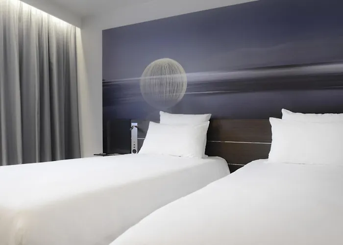 ノボテル パリ シャルル ド ゴール エアポート 4*