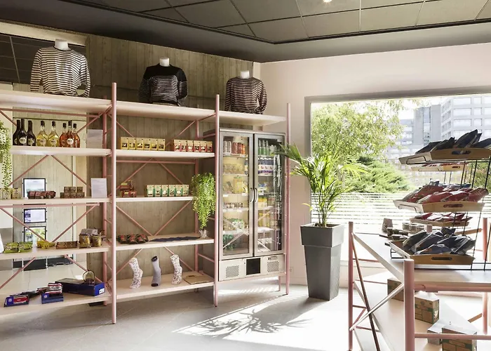 ノボテル パリ シャルル ド ゴール エアポート ホテル ル・メニル＝アムロ