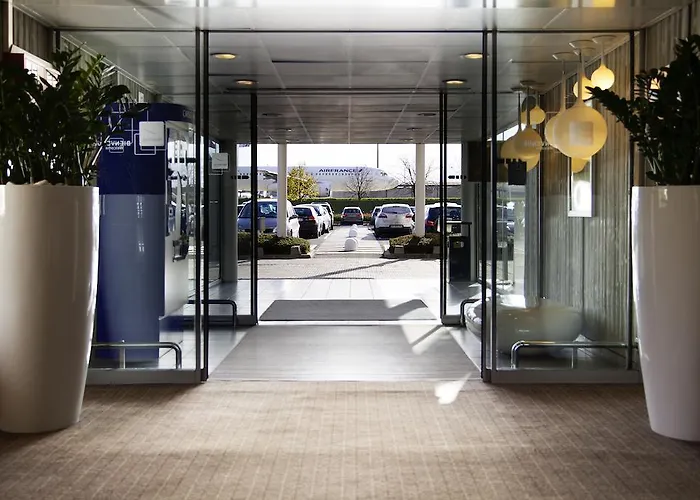 Hotel Novotel Paris Charles De Gaulle Airport 4*